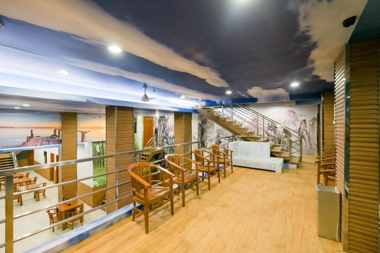 Caroline Hostel Canggu Zewnętrze zdjęcie